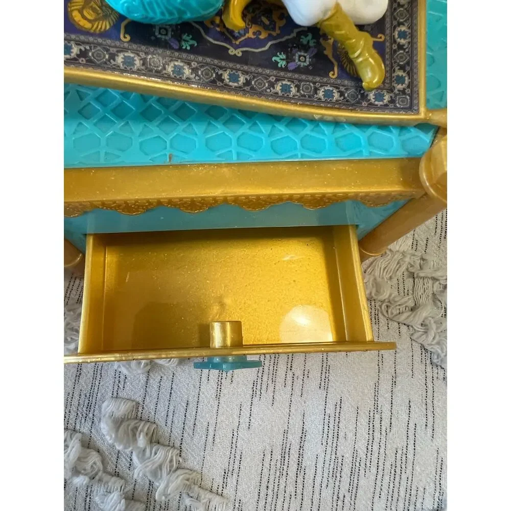 Disney Aladdin Musical Jewelry Box Toy